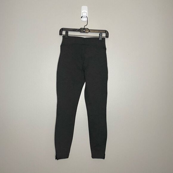 Spanx Ponte Perfect Ankle Leggings - Picture 4 of 4